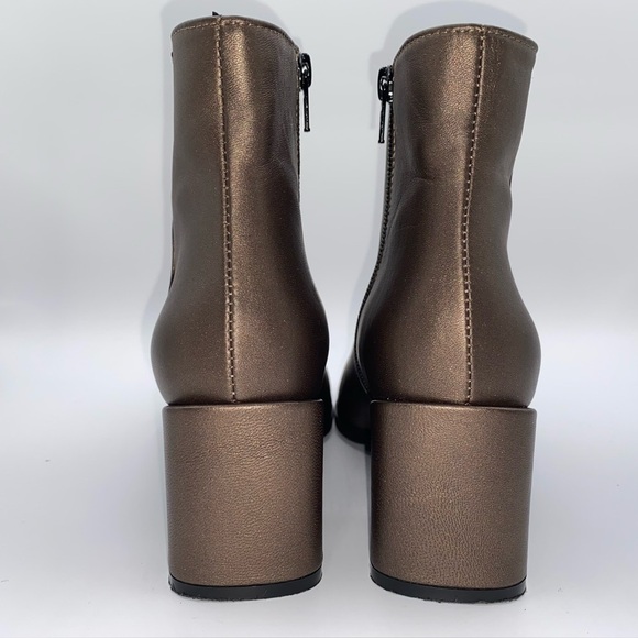 Comfort Sesto Meucci Bronze Metallic 7” Tall Ankle Boots Zip  2”Heel Like New - Picture 5 of 15